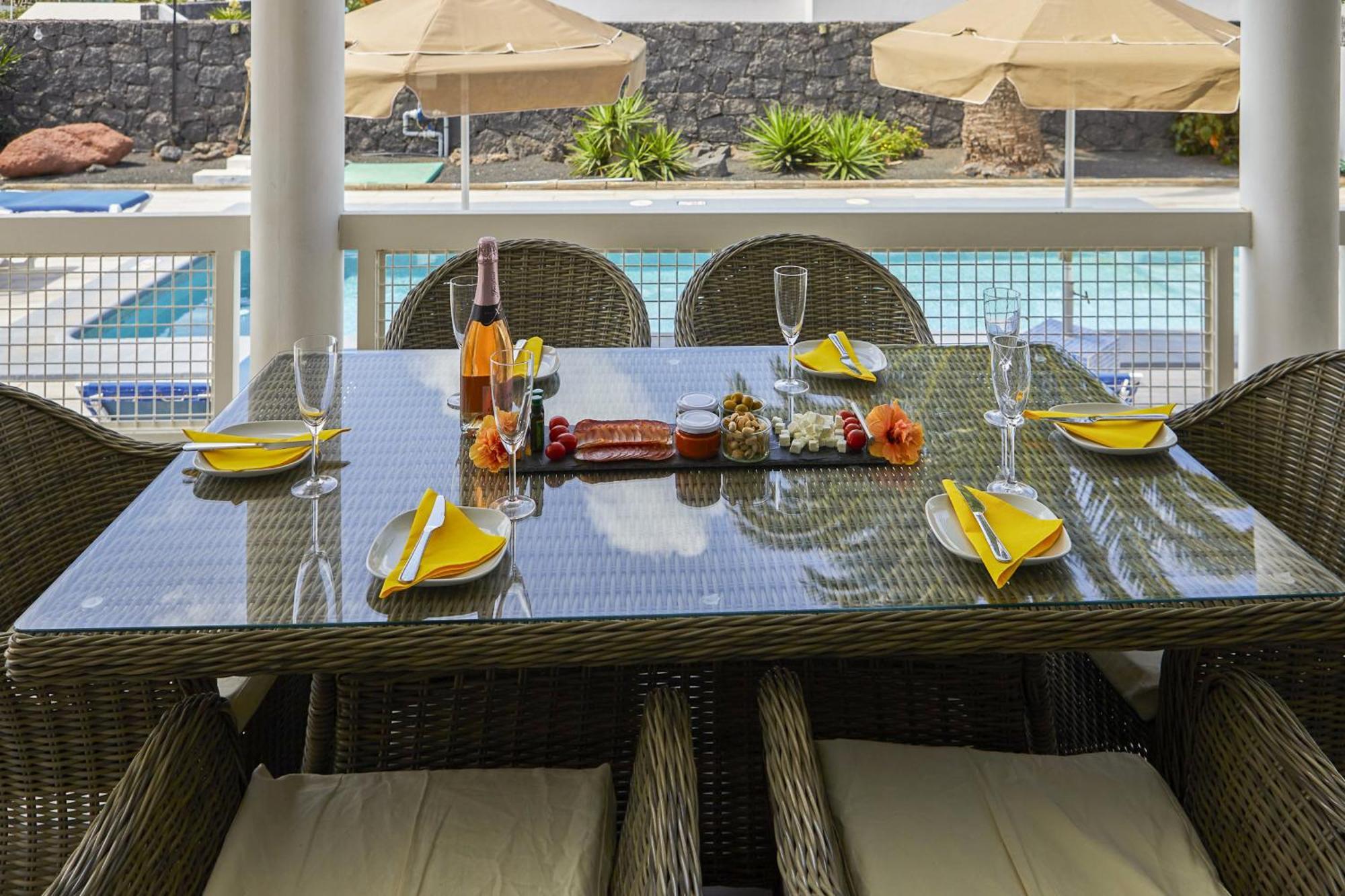 Villa Del Sol - Lh133 By Villas Now Ltd Playa Blanca  Exterior photo