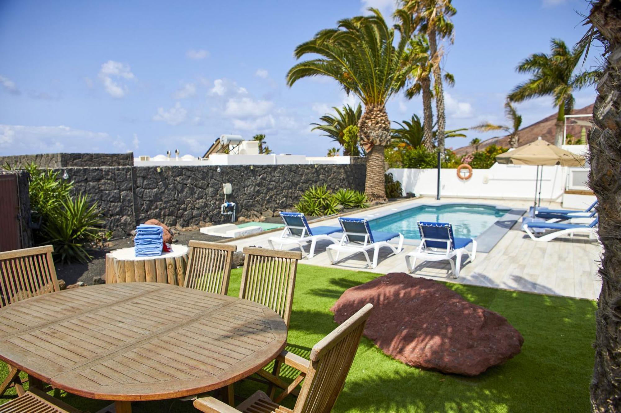 Villa Del Sol - Lh133 By Villas Now Ltd Playa Blanca  Exterior photo